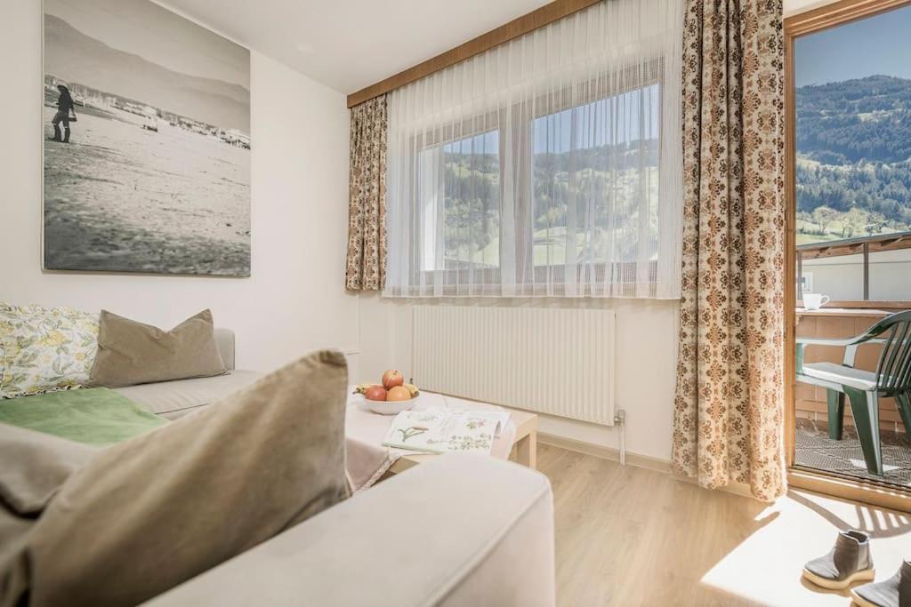 Alpenrose Apartment Ramsau im Zillertal Ngoại thất bức ảnh